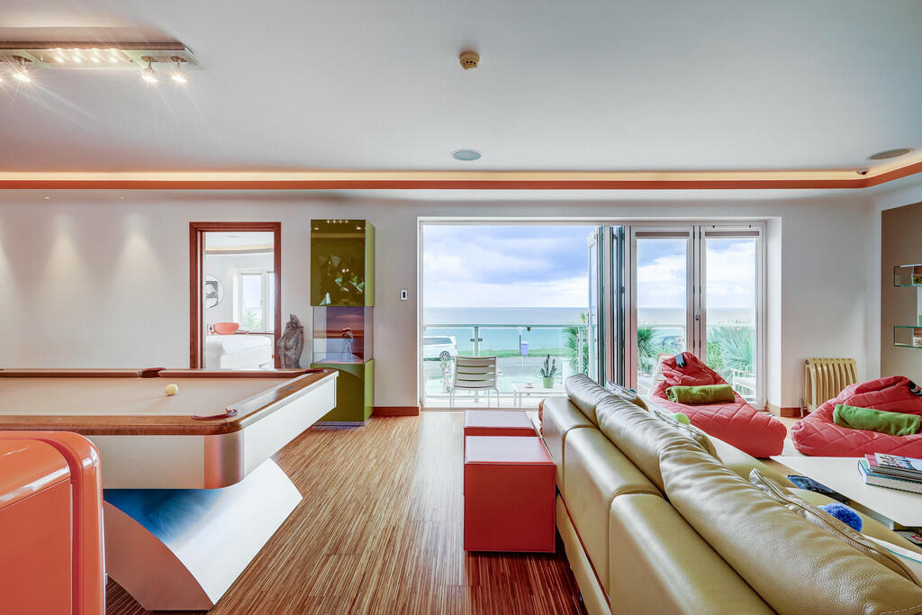 Additional image 20 of Cliff Way, Frinton-on-Sea