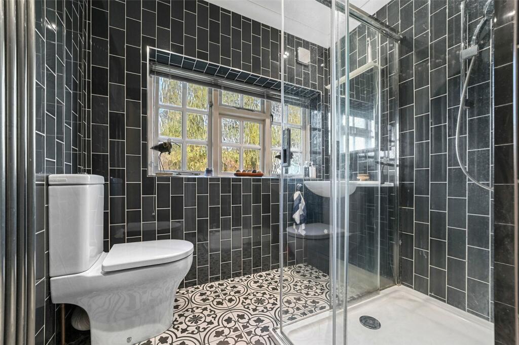 Additional image 21 of Les Bois, High Road, Layer-de-la-Haye, Colchester, CO2