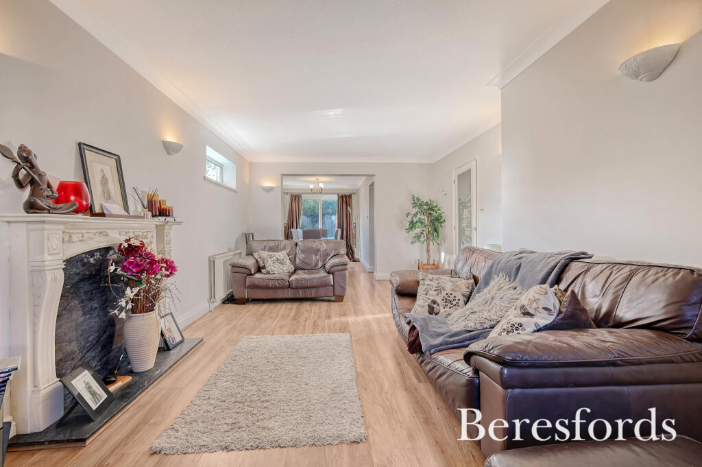 Additional image 20 of Dovedale Close, Ramsden Heath, CM11