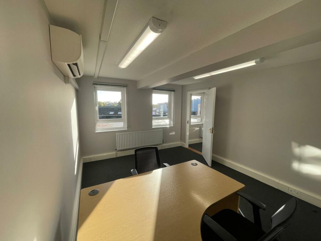 Additional image 9 of Maldon