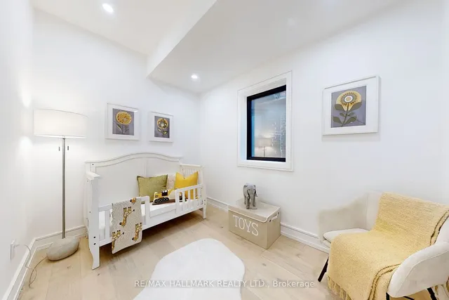 Additional image 16 of 100 Victor Ave