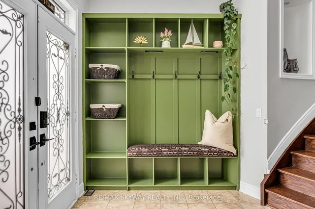 Additional image 4 of 9 Louvre Circ