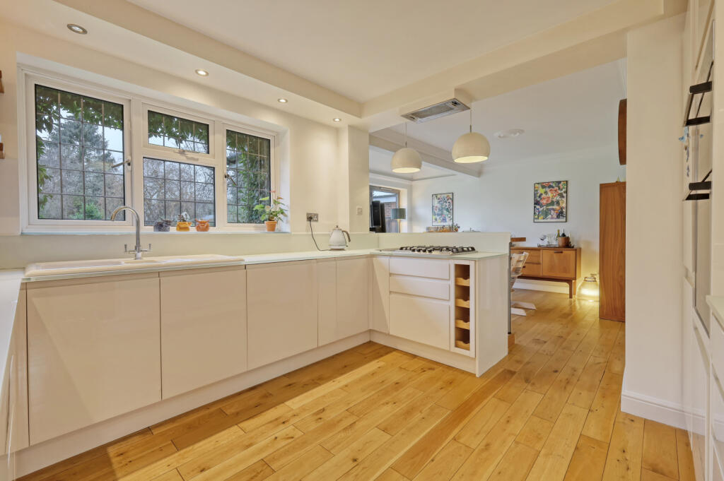 Additional image 6 of Willow Green, Ingatestone, CM4