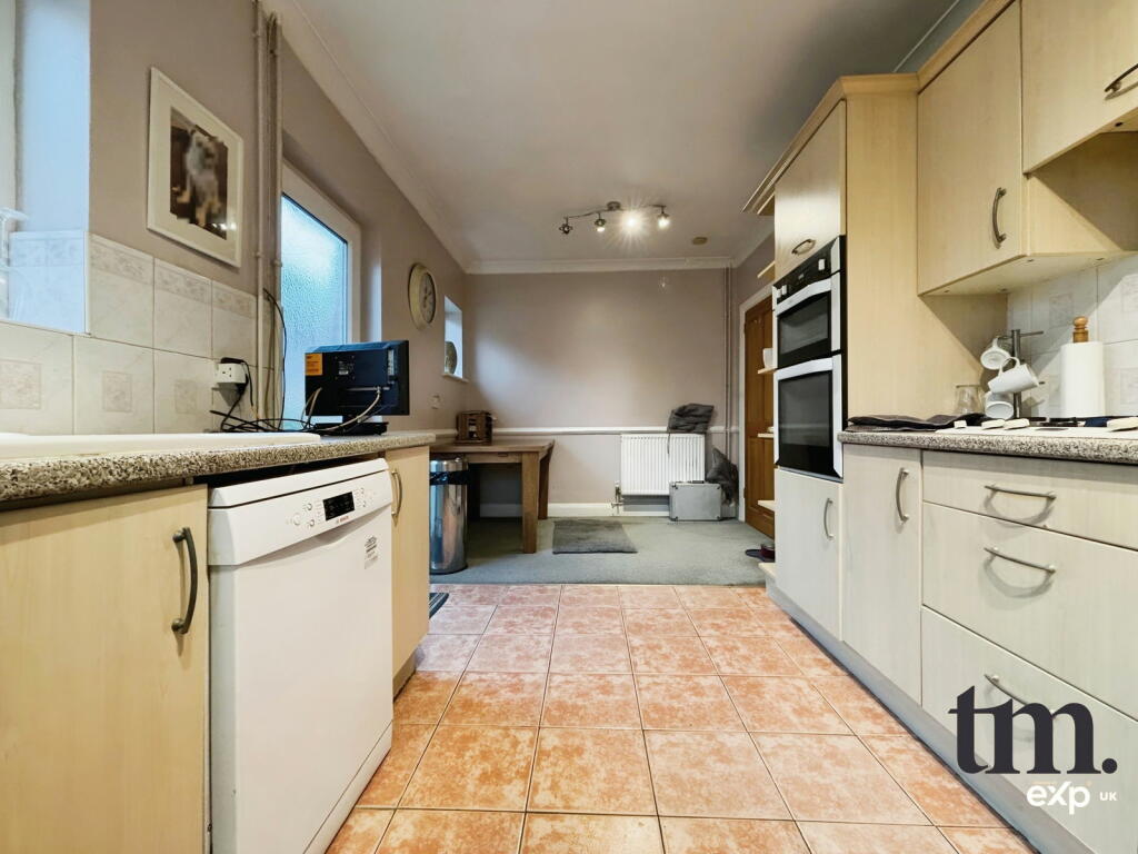 Additional image 11 of High Garrett, Braintree, CM7 5NP