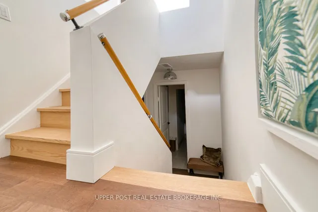 Additional image 14 of 23 Larabee Cres