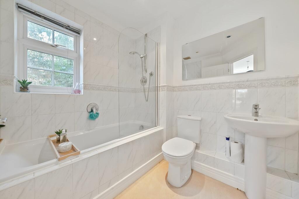 Additional image 23 of West Parkside, Warlingham, CR6