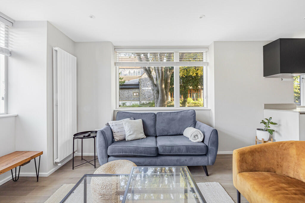 Additional image 6 of Chalkhurst Court , 32 Lismore Road