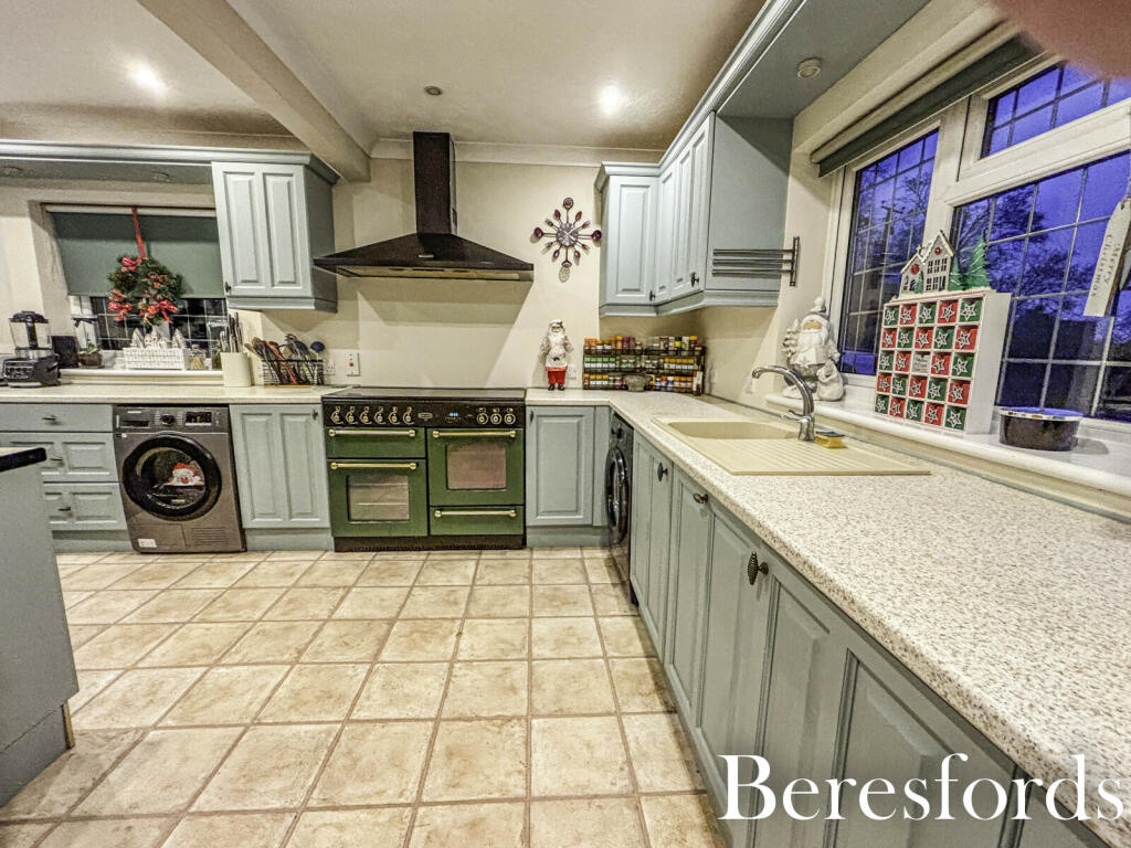 Additional image 4 of Honeypot Lane, Brentwood, CM14