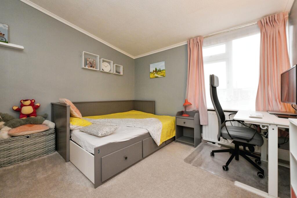 Additional image 9 of Upper Mealines, Harlow, CM18