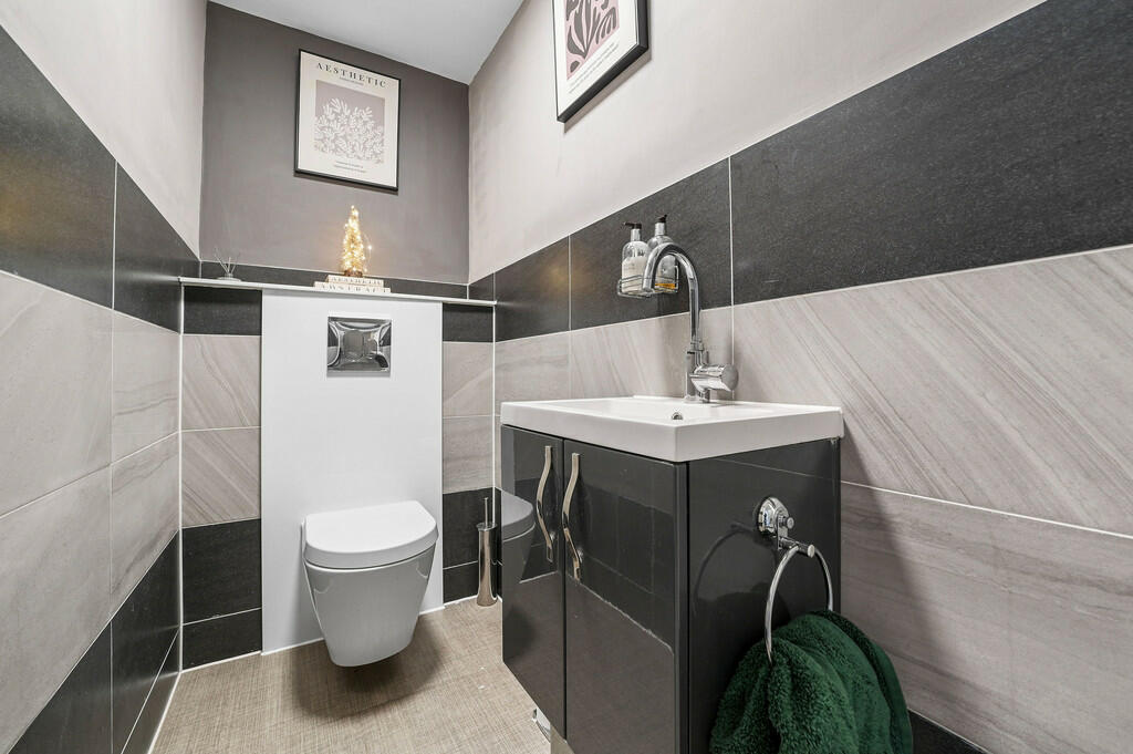 Additional image 6 of Mistley, Manningtree, Essex