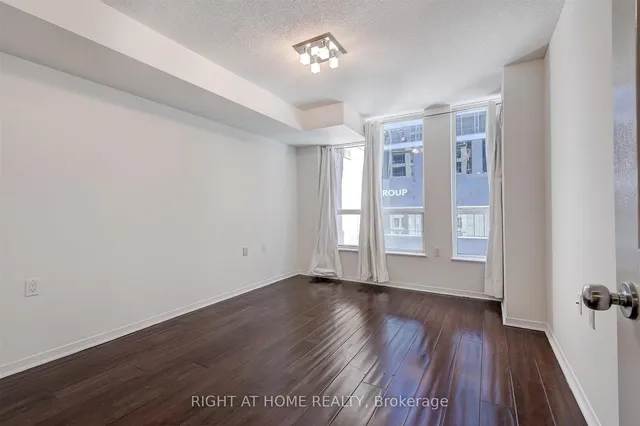 Additional image 10 of 388 Bloor St Unit 507