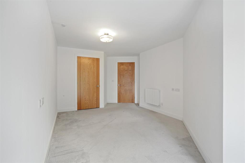 Additional image 8 of Miami House, Princes Road, Chelmsford, Essex, CM2 9GE