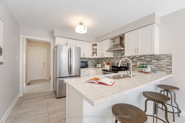 Additional image 15 of 60 Clover Bloom Rd