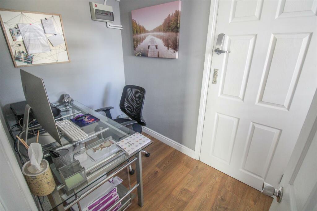 Additional image 10 of Curteys, Old Harlow, Harlow