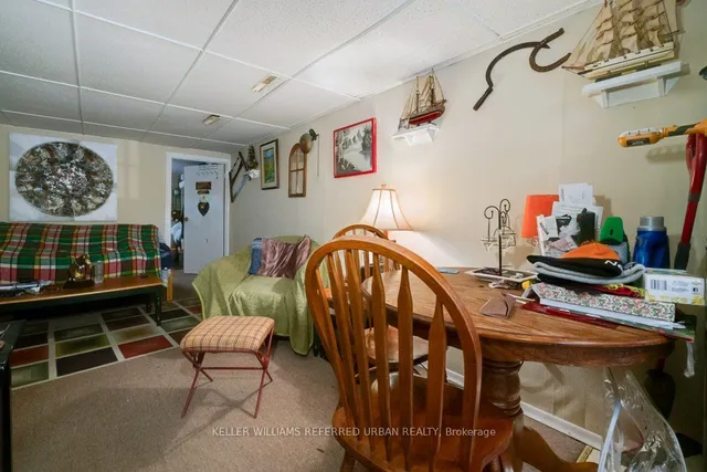 Additional image 21 of 984 Victoria Park Ave