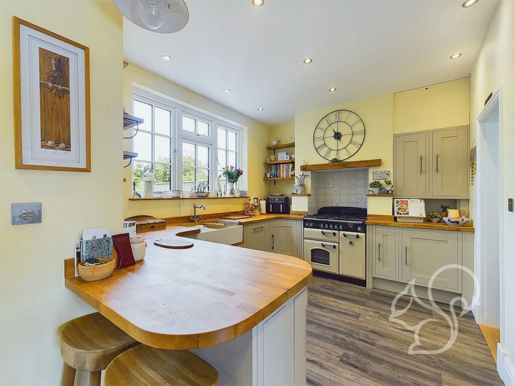 Additional image 12 of Fairhaven Avenue, West Mersea