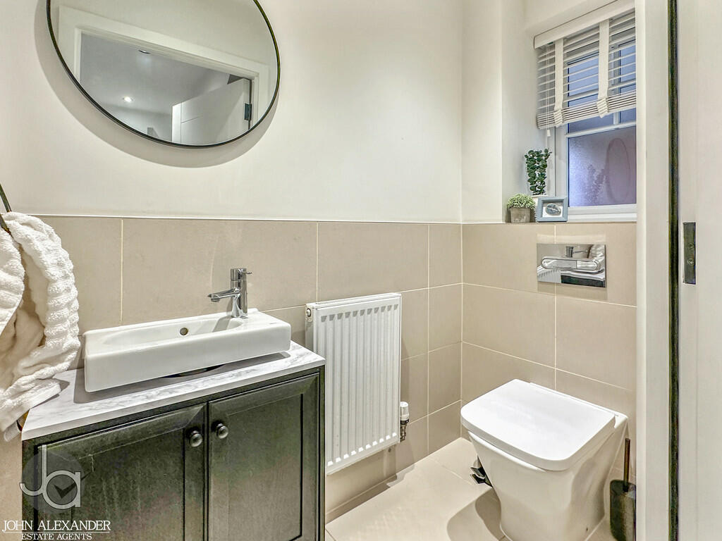 Additional image 13 of Rowhedge Wharf Road, Rowhedge