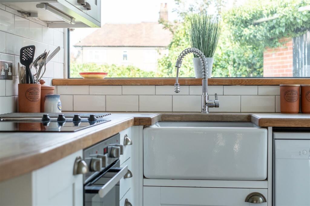 Additional image 7 of Victoria Road, Little Neston, NESTON