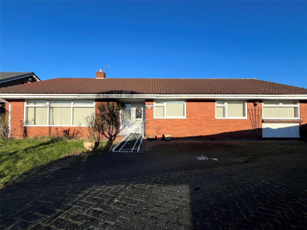 Sandringham Gardens, Ellesmere Port, Cheshire, CH65