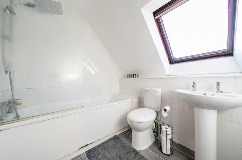 Additional image 14 of Holmes Meadow, Harlow, Essex, CM19