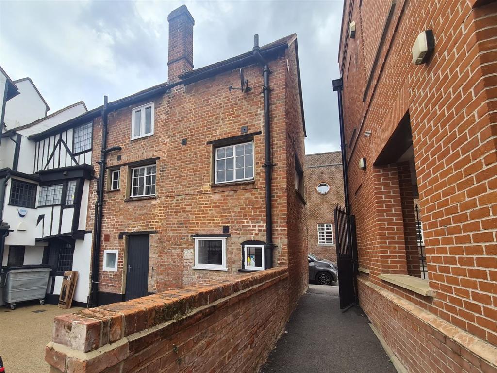 Additional image 22 of Rear of High Street/Basbow Lane, Bishop's Stortford