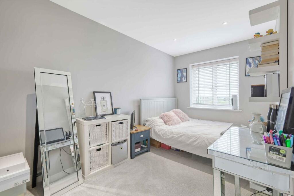 Additional image 20 of Little Ridings Lane, Ingatestone, CM4