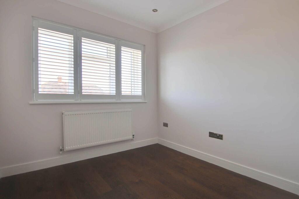 Additional image 11 of The Glade, Shirley