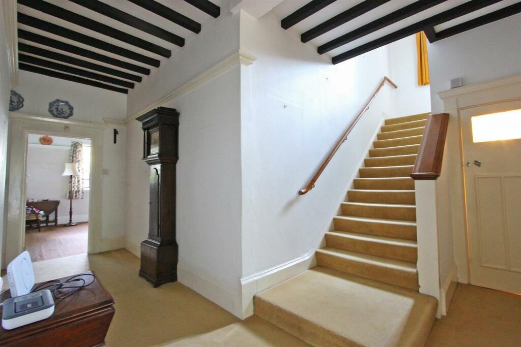 Additional image 5 of How Lane, Chipstead, Surrey