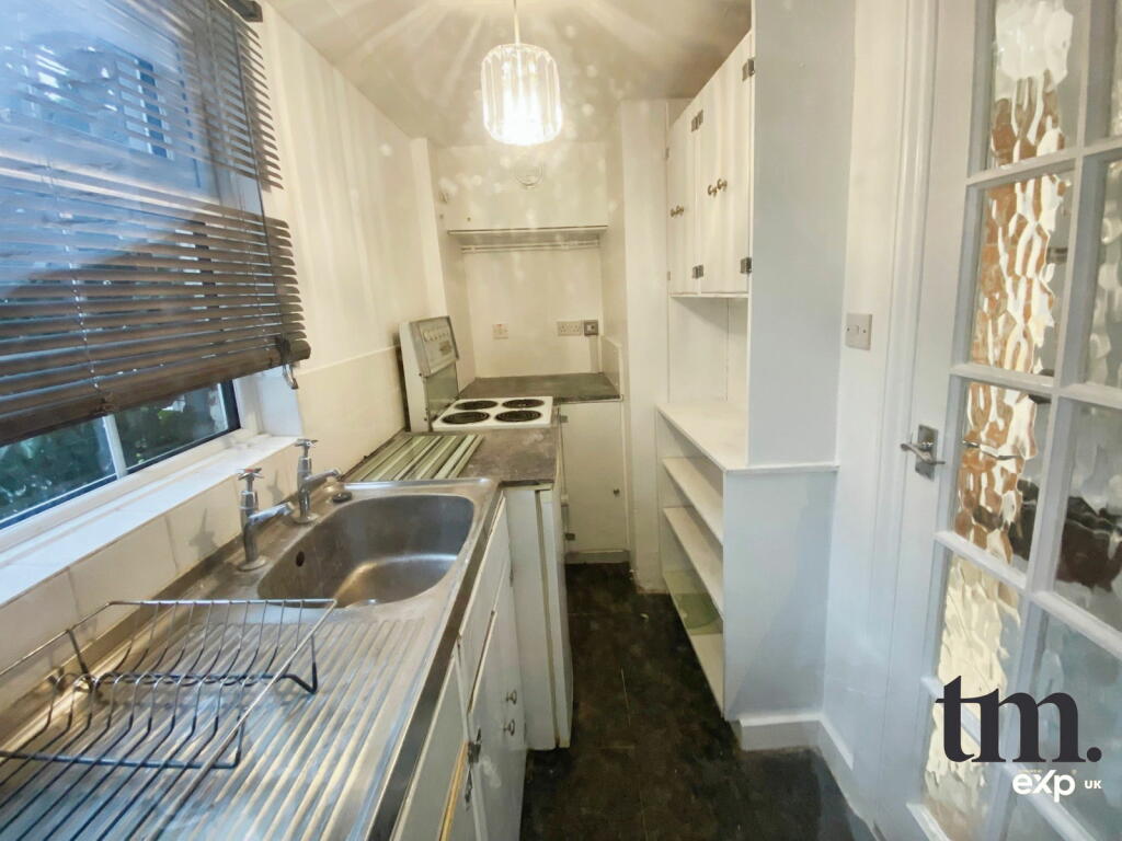 Additional image 4 of East Hill, Colchester, CO1 2QX