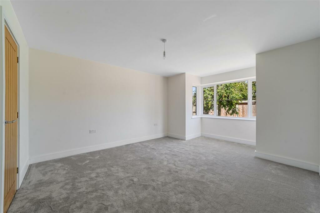 Additional image 7 of Weavers Close, Brightlingsea