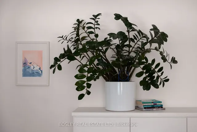 Additional image 18 of 233 Mcroberts Ave