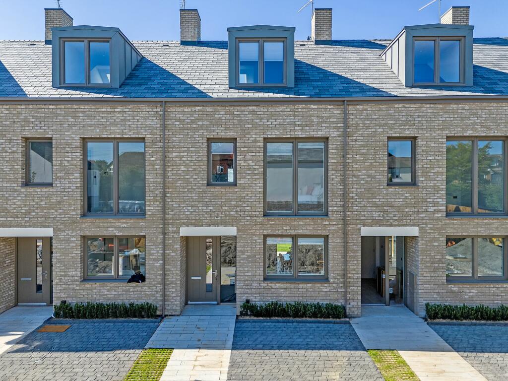 Additional image 31 of Bramlings, Epping