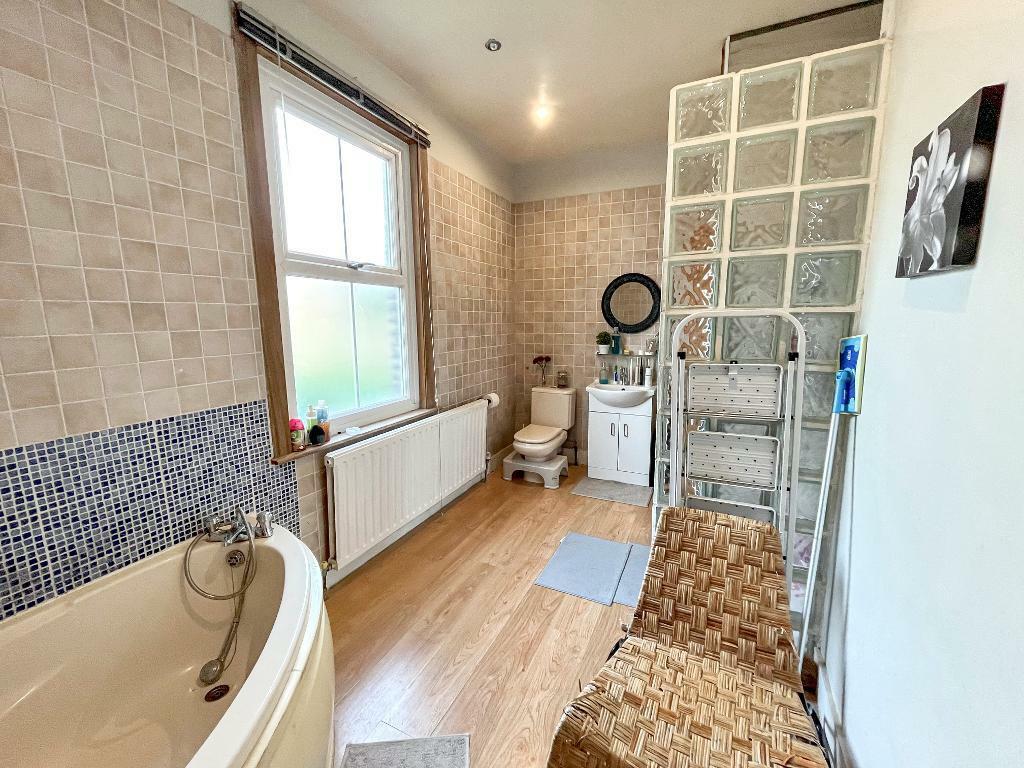 Additional image 11 of Harrisons Rise, Croydon, CR0 4LL