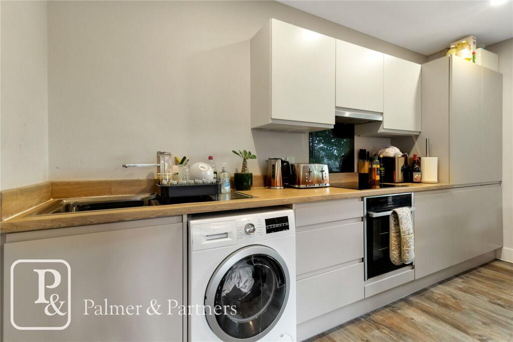 Additional image 6 of Bergholt Road, Colchester, Essex, CO4