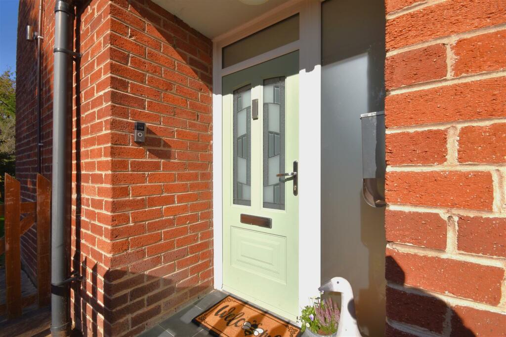 Additional image 17 of Stonebank Drive, Little Neston