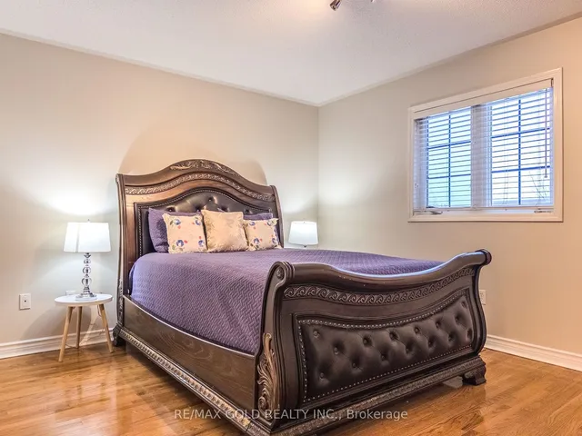 Additional image 23 of 21 Milkweed Cres