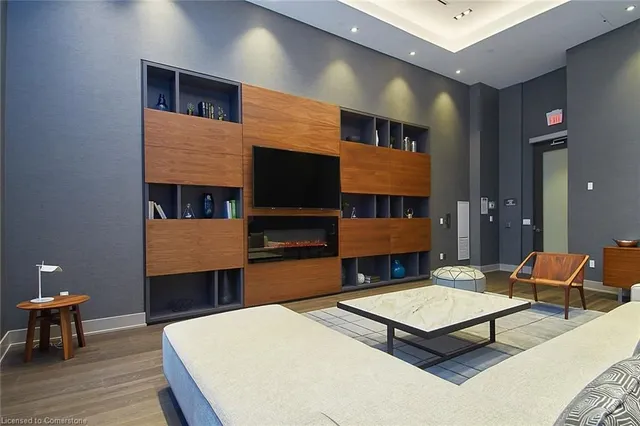 Additional image 39 of 10 York St Unit 2713