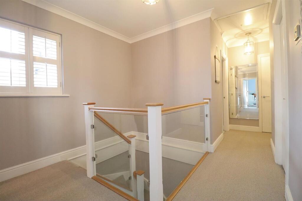 Additional image 17 of Clevedon Close, Great Notley