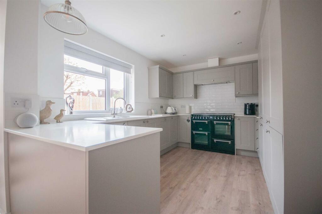 Additional image 3 of Totnes Walk, Old Springfield, Chelmsford