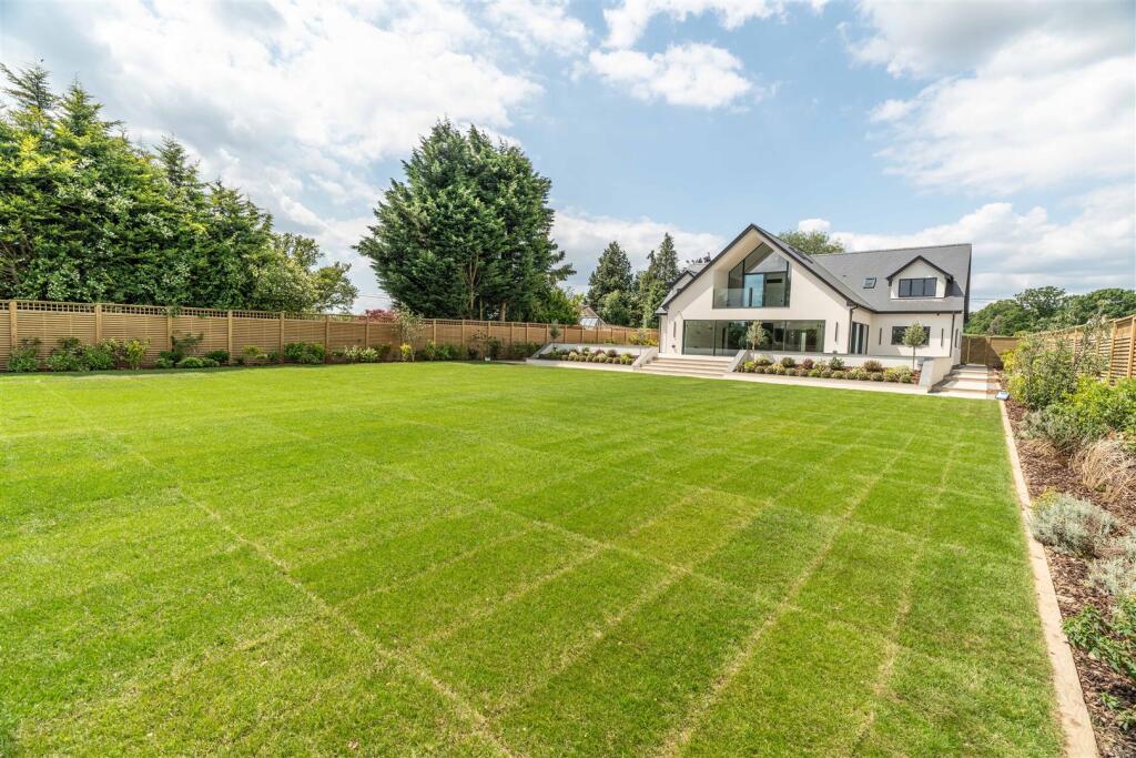 Additional image 27 of Broomhills Chase, Little Burstead, Billericay