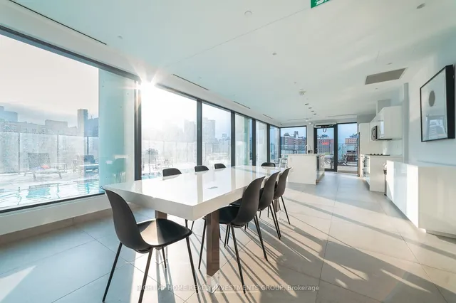 Additional image 19 of 55 Ontario St Unit 1405