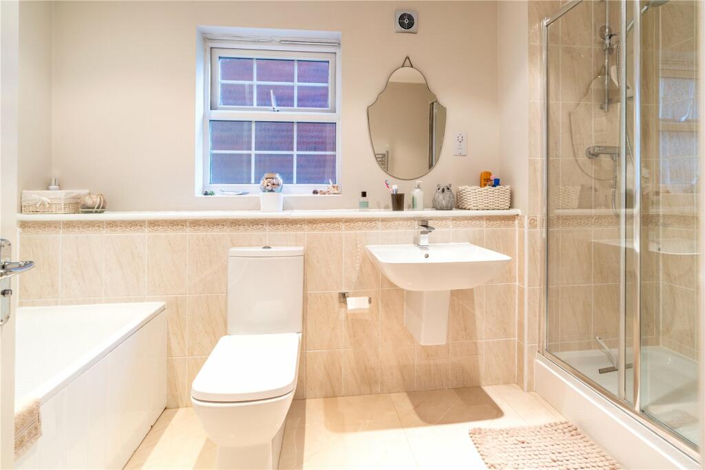 Additional image 12 of Brook Farm Close, Bishop's Stortford, Hertfordshire, CM23