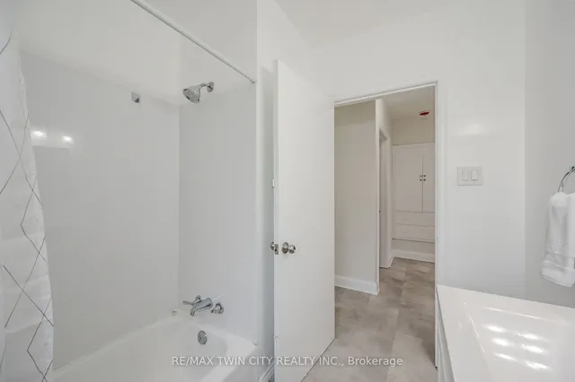 Additional image 14 of 11 Esson St