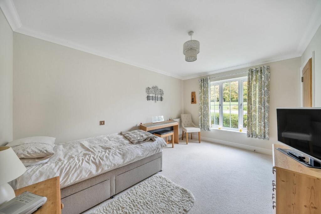 Additional image 11 of Meadow View, Moat Park, Great Easton, Dunmow, Essex CM6 2GP