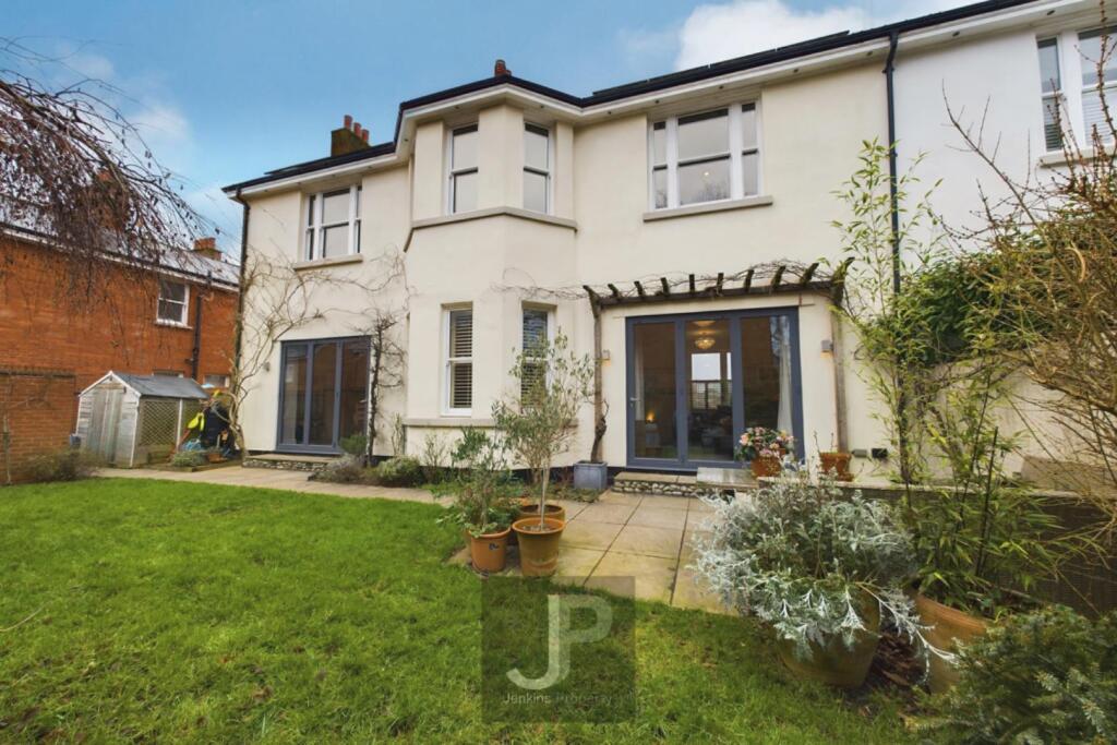 Additional image 13 of Kensington Way, Brentwood