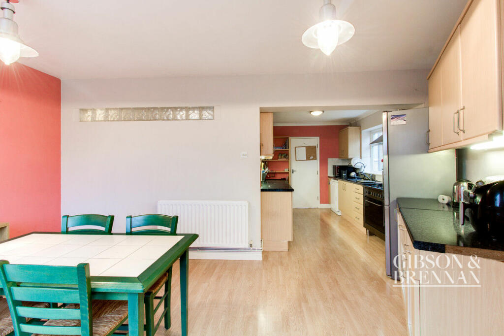 Additional image 11 of Balmoral Close, Billericay, CM11
