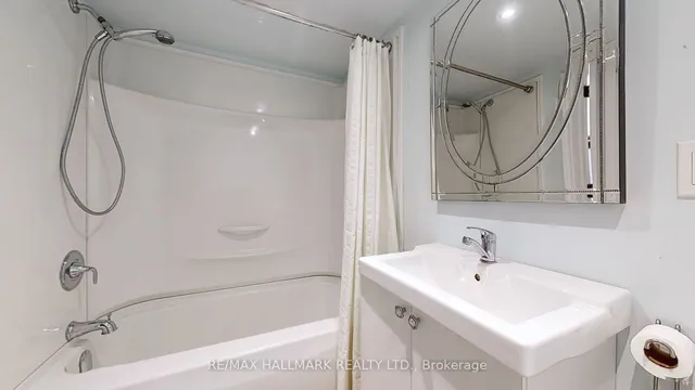 Additional image 24 of 40 Lapp St