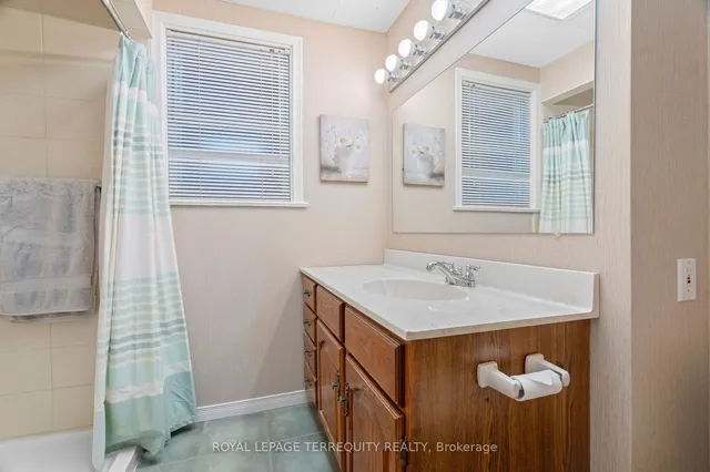 Additional image 15 of 63 Packard Blvd