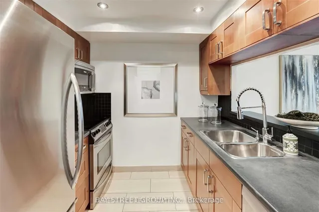 Additional image 11 of 117 Gerrard St Unit 209