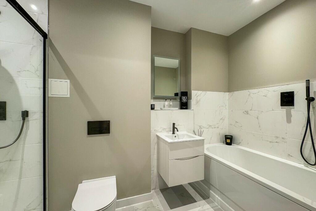 Additional image 9 of Skyline Penthouses